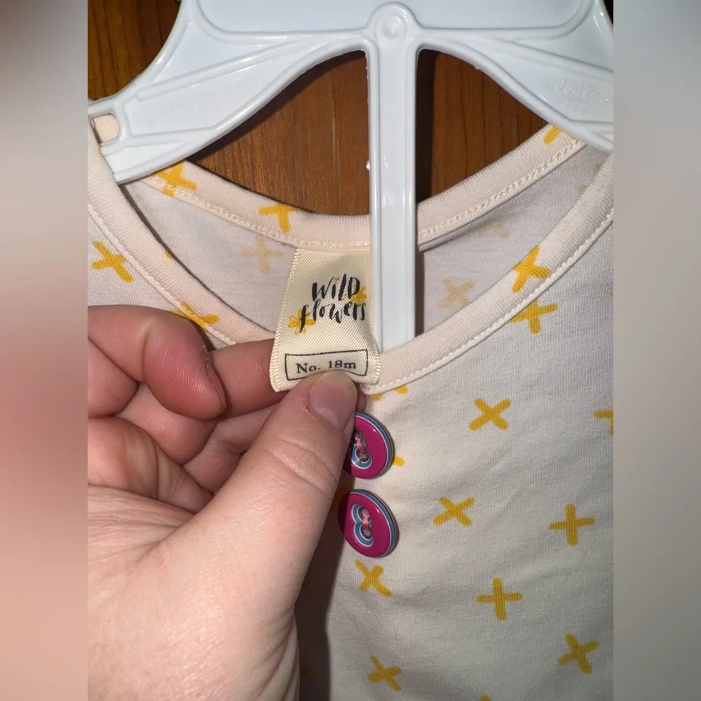 Apple Tunic & Leggings - Picture 3 of 7